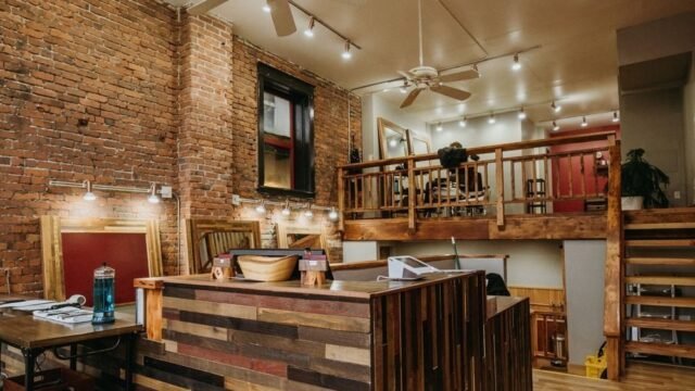 Buckhorn Barbershop