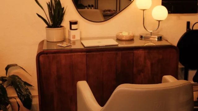 Scout Salon