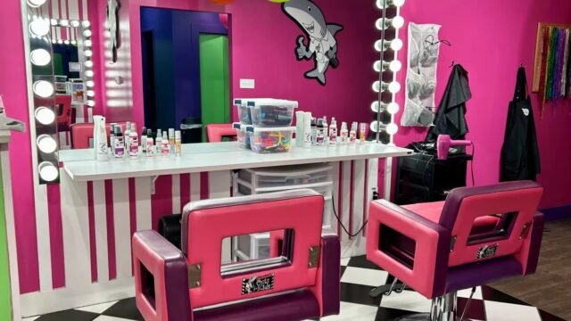 Sharkey’s Cuts for Kids – Shoreline, WA