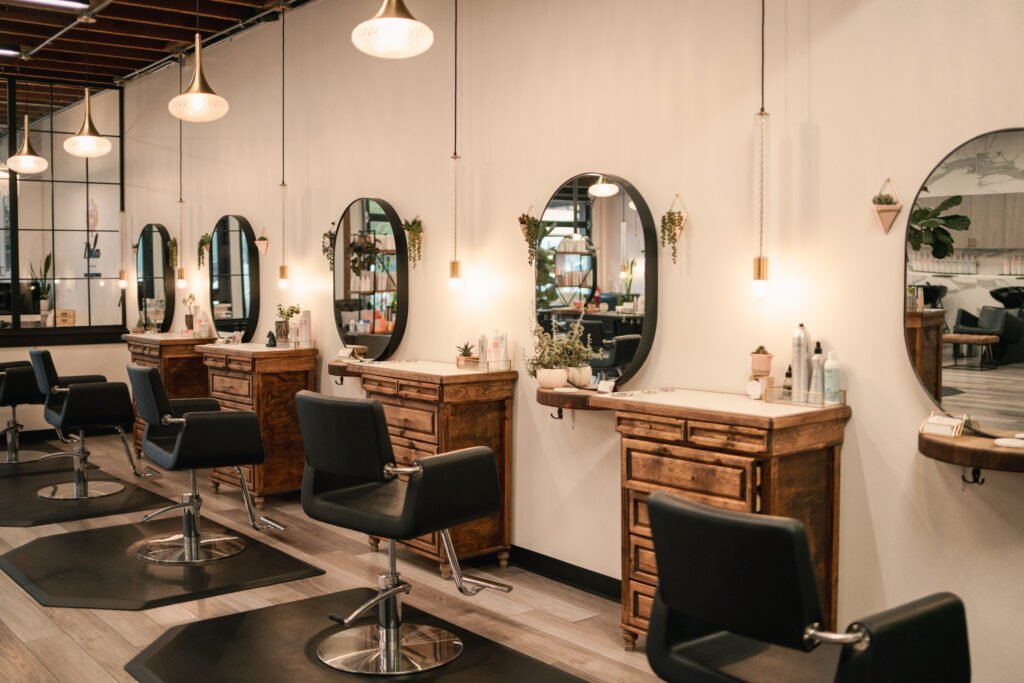 Dolce Salon