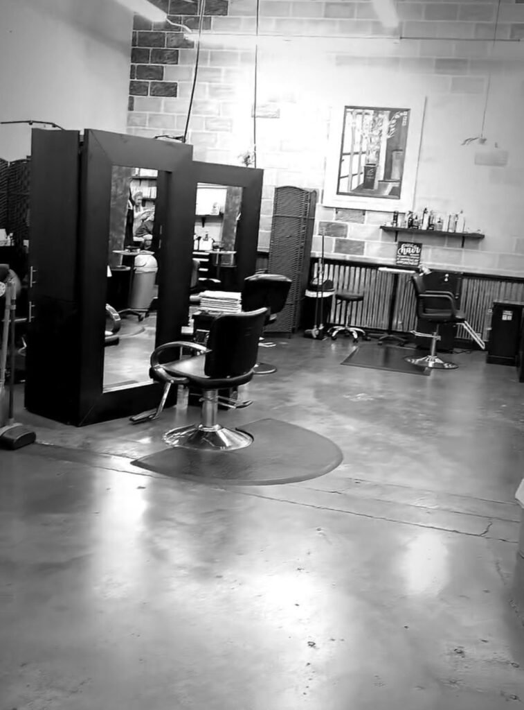Edward’s Salon