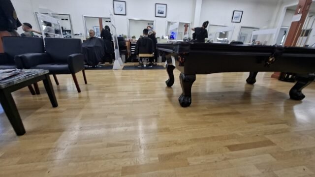 EZ Chair Barber Shop