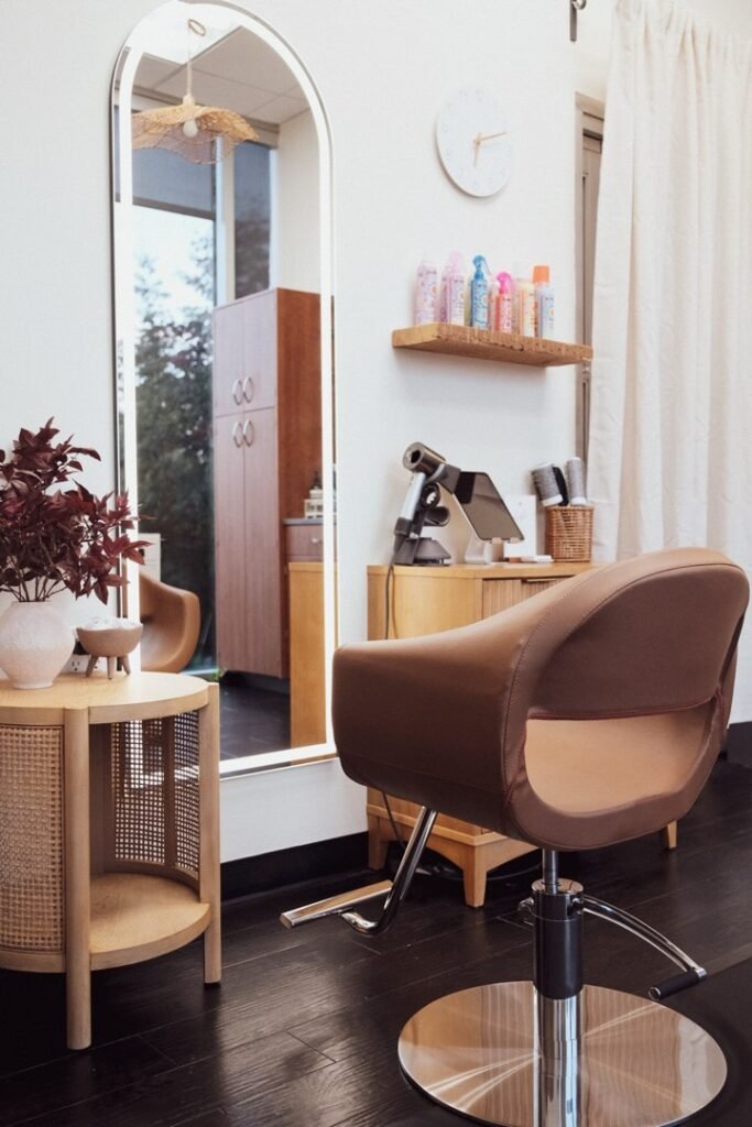 Polly Hair Studio