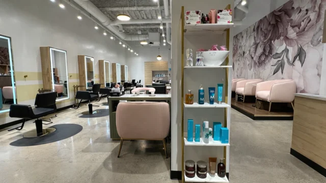 Refine Beauty Salon