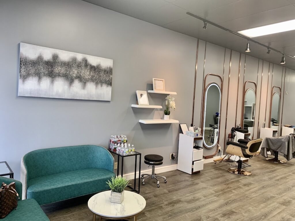 SoSo Club Hair Salon