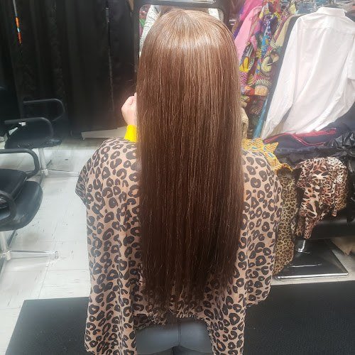 Extraordinary Hair Designers