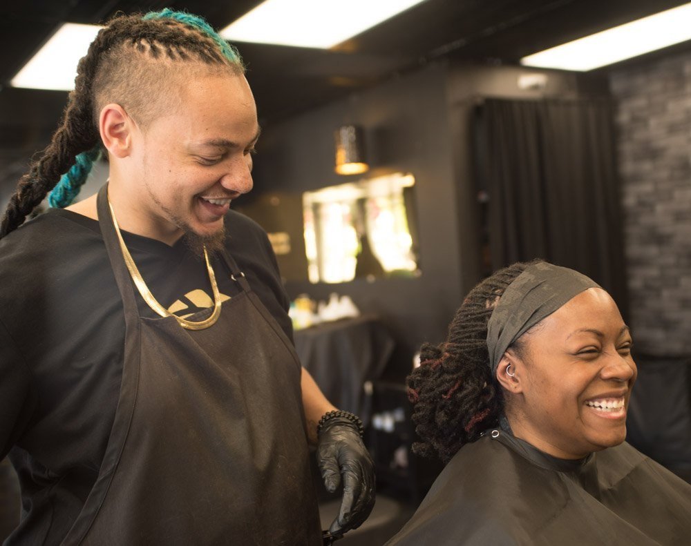 Mr. Naturalz Salon