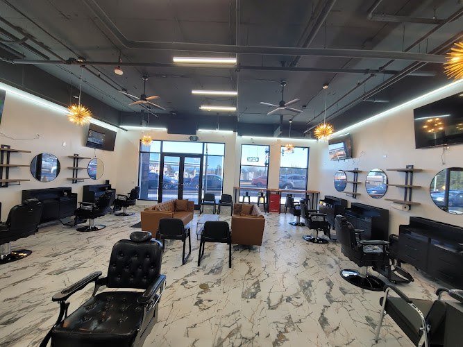 Royale Cuts at Seatac