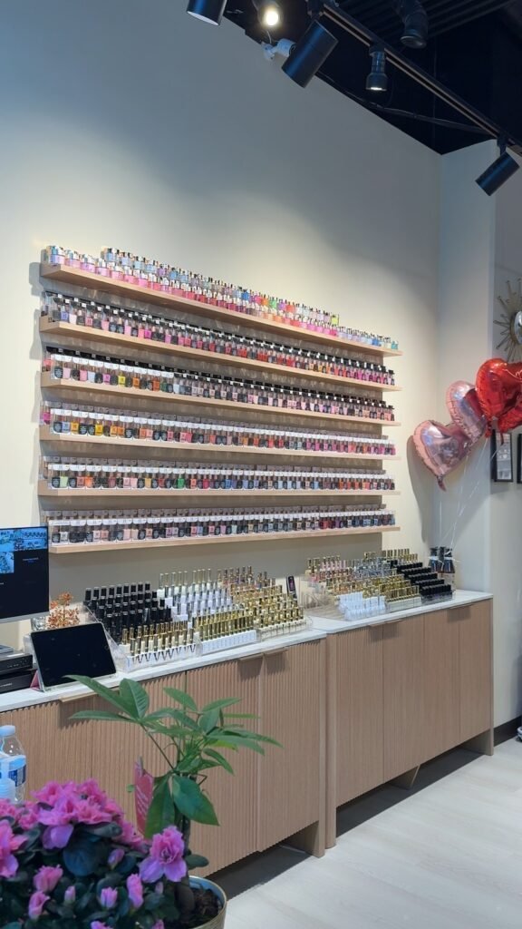 Seatac Nails & Bar